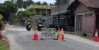 Setahun Jalan Utama Rusak, Warga Kecewa Hanya Ditimbun Pasir dan Batu